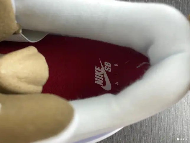 Reps TBK SB Retro Jordan DR5415-120 4 0422